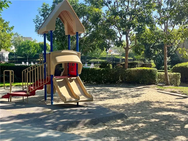 $949,900 | 76 Campton Place, Laguna Niguel, CA 92677