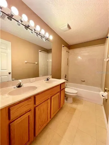 $460,000 | 1218 Vinetree Drive, Brandon, FL 33510