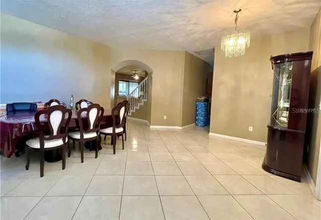 $460,000 | 1218 Vinetree Drive, Brandon, FL 33510