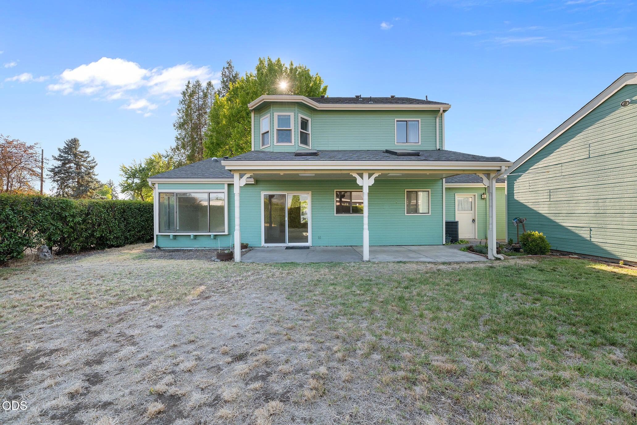 129 Mace Road Medford, OR 97501 - Photo 23 of 26 Gallery Image 23