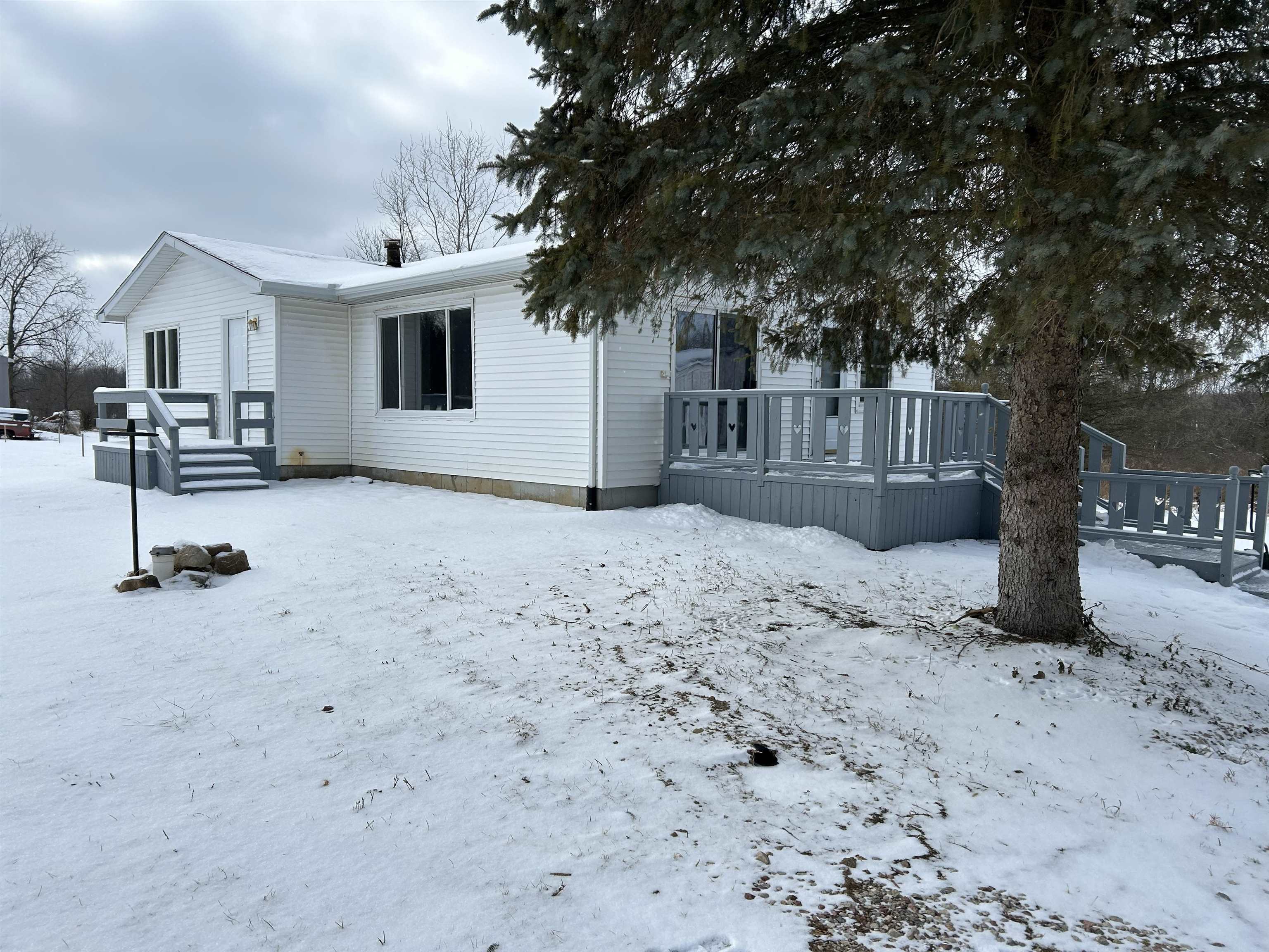 13146 South Reed Road Byron, MI 48418 - Photo 31 of 36