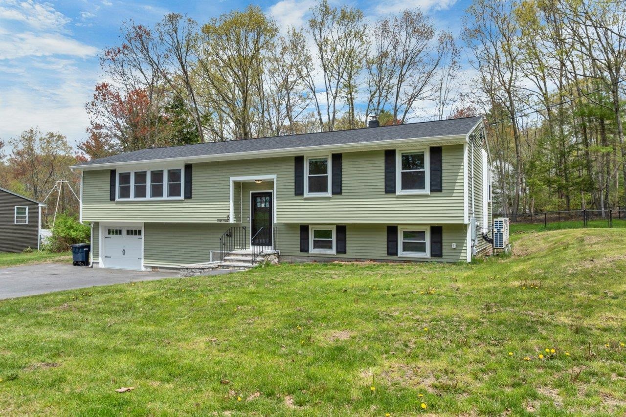 13 Doris Street Derry, NH 03038 - Photo 2 of 41