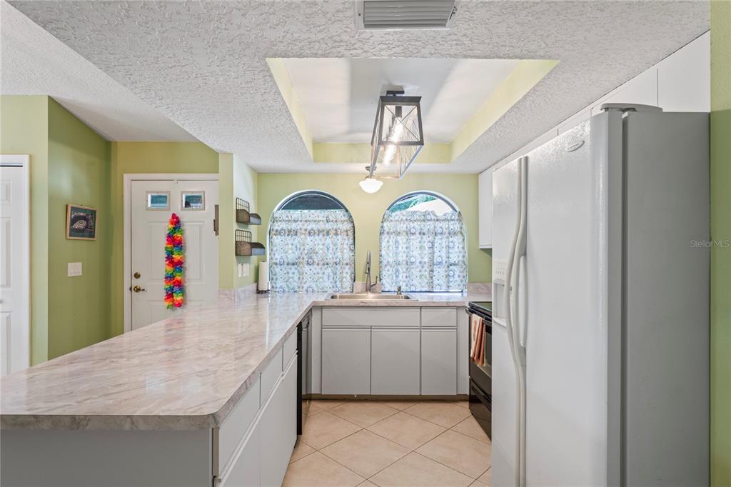 9195 Lingrove Road Weeki Wachee, FL 34613 - Photo 14 of 60