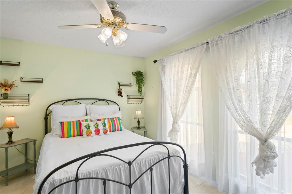 9195 Lingrove Road Weeki Wachee, FL 34613 - Photo 25 of 60