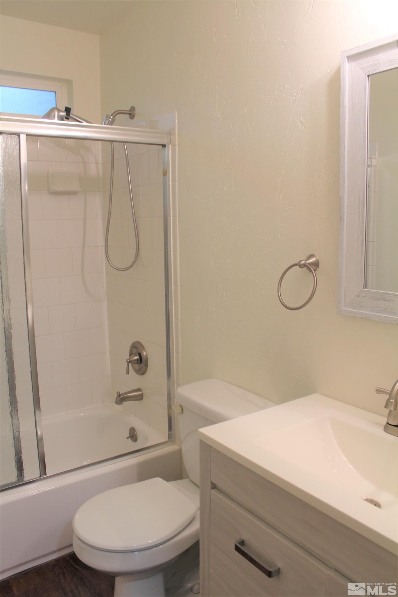 13984 Lear Boulevard Reno, NV 89506 - Photo 9 of 13 Photo 9
