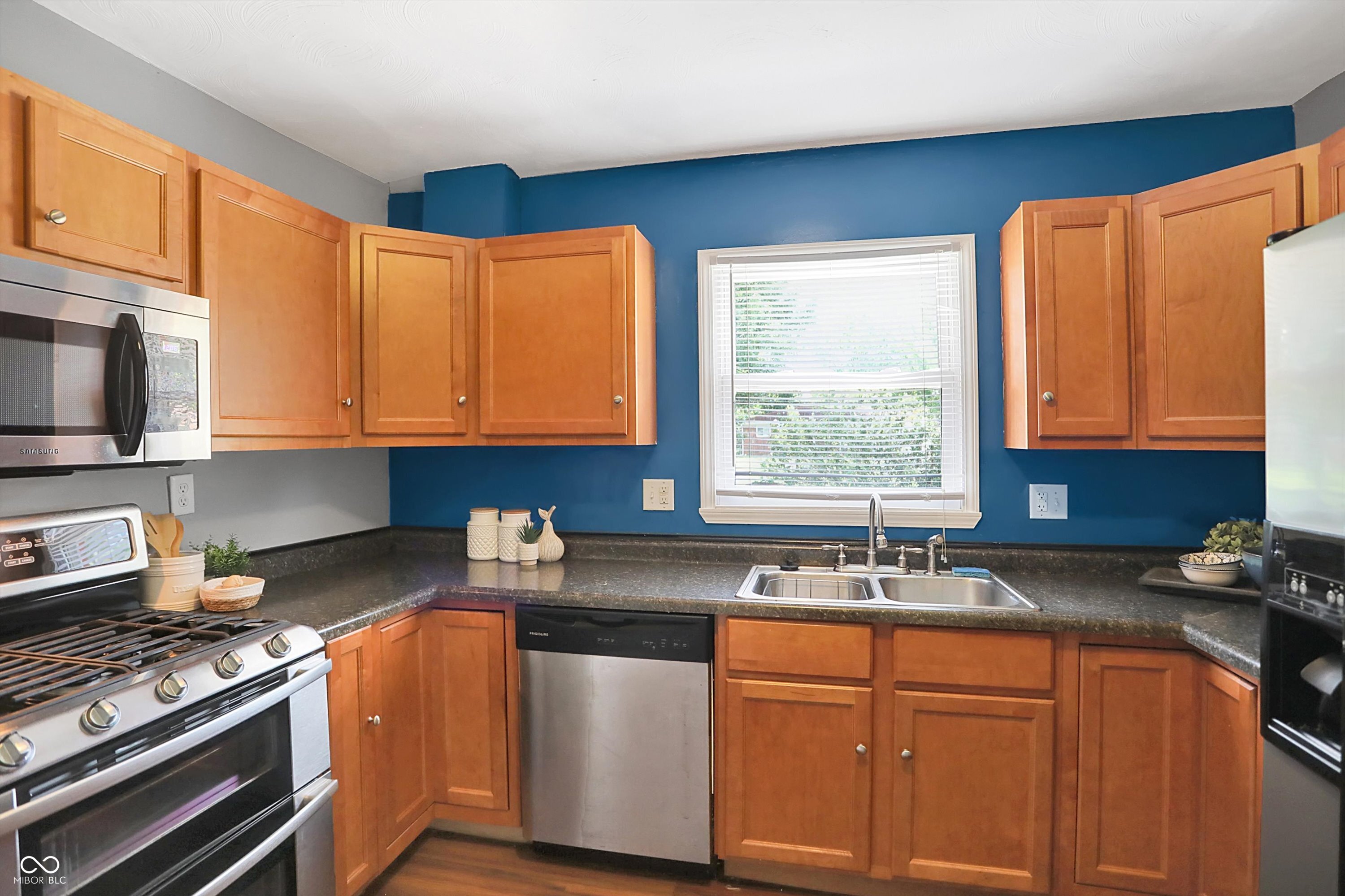 711 West Stop 11 Road Indianapolis, IN 46217 - Photo 18 of 45 Gallery Image 18