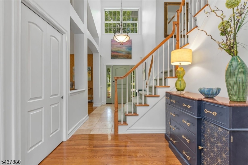 6 Barnstable Road Berkeley Heights, NJ 07922 - Photo 2 of 48