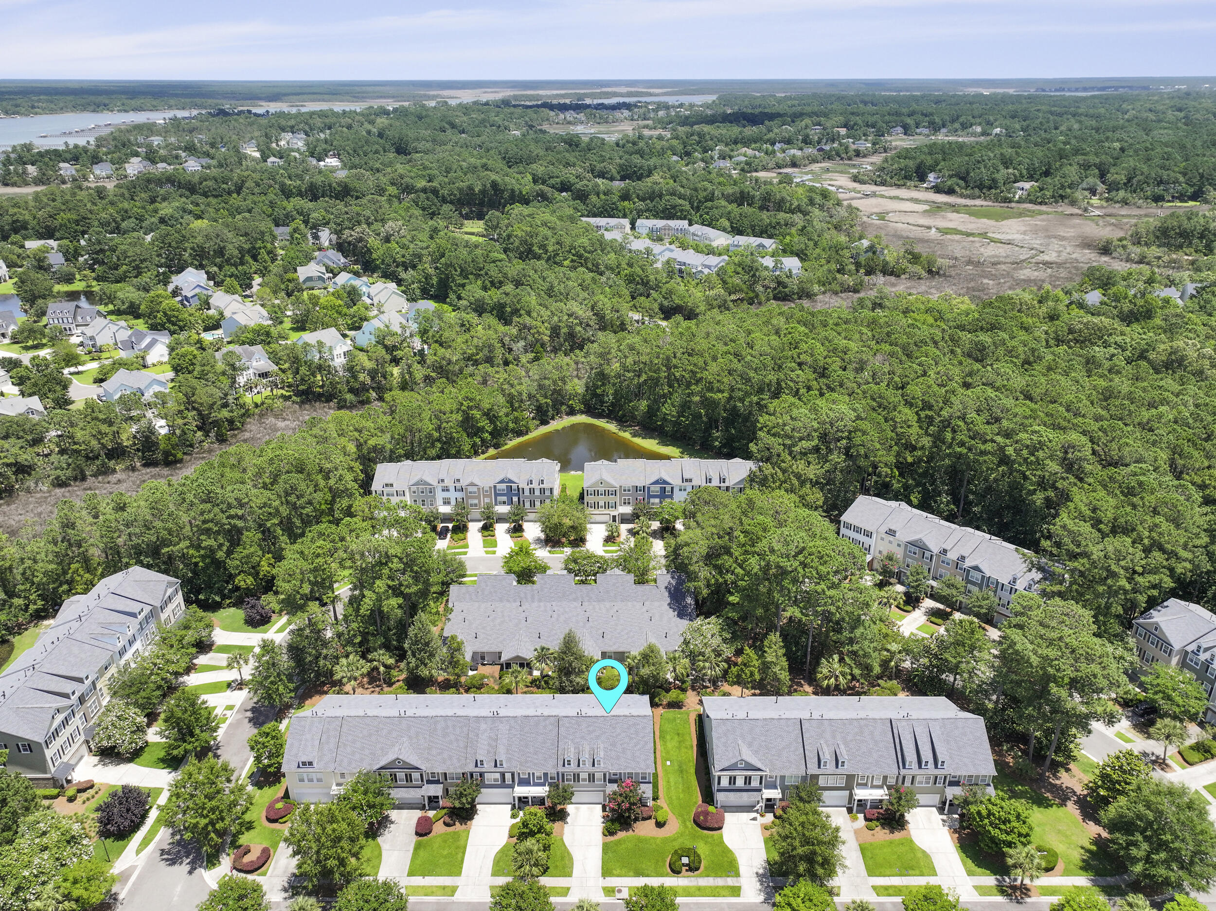 132 Fresh Meadow Lane Mount Pleasant, SC 29466 - Photo 42 of 69 52_dji_20250617125701_0038_d-1