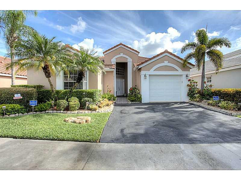 556 Bridgeton Road Weston, FL 33326 - Photo 1 of 26 Exterior Front