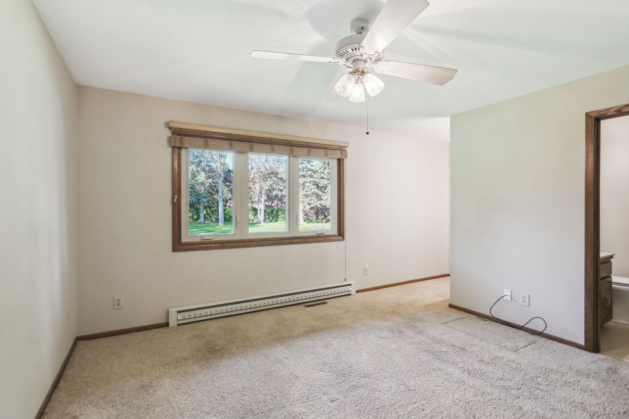 5981 Otter Lake Road St. Paul, MN 55110 - Photo 12 of 31 Gallery Image 12