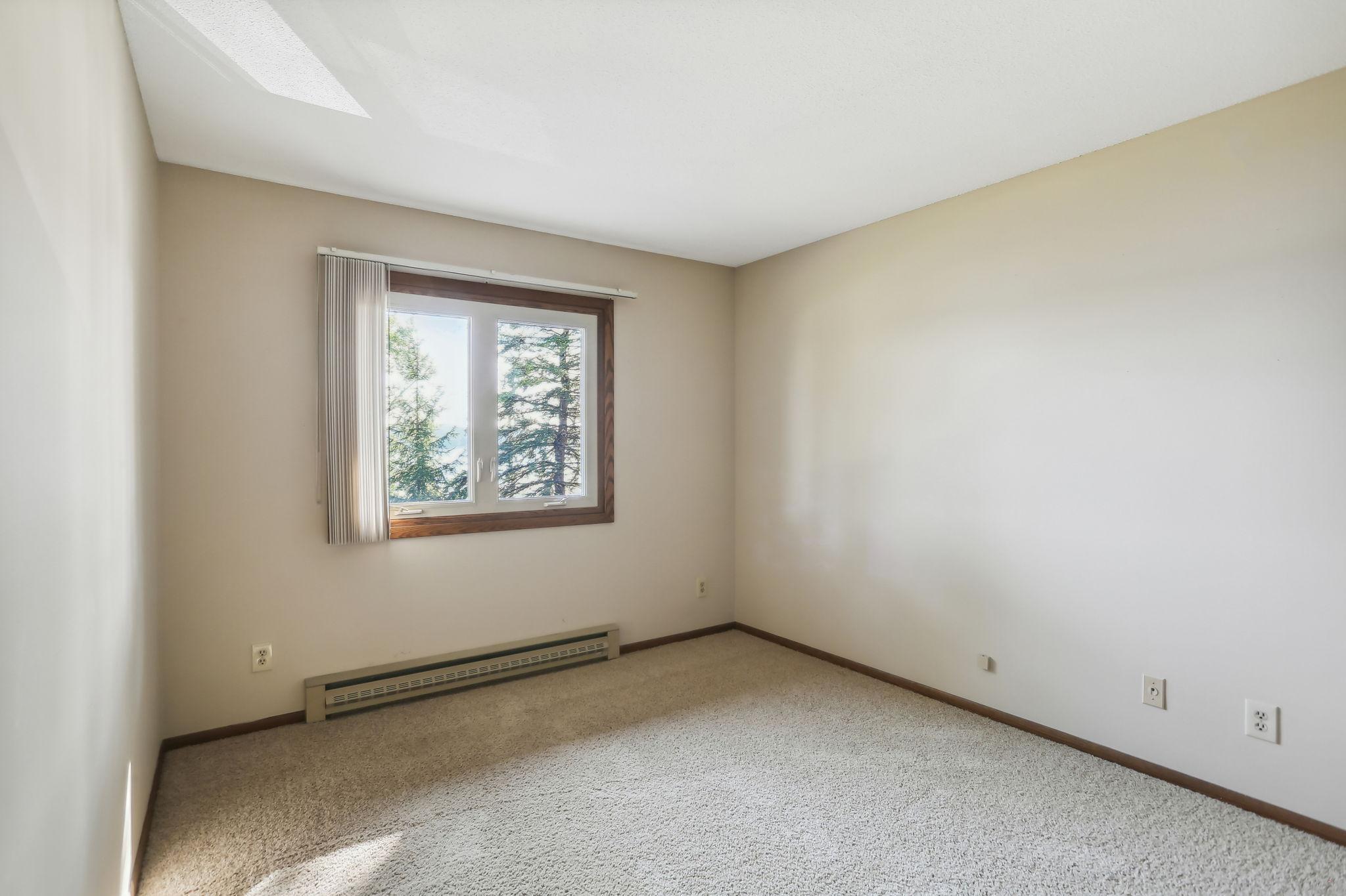 5981 Otter Lake Road St. Paul, MN 55110 - Photo 17 of 31 Gallery Image 17