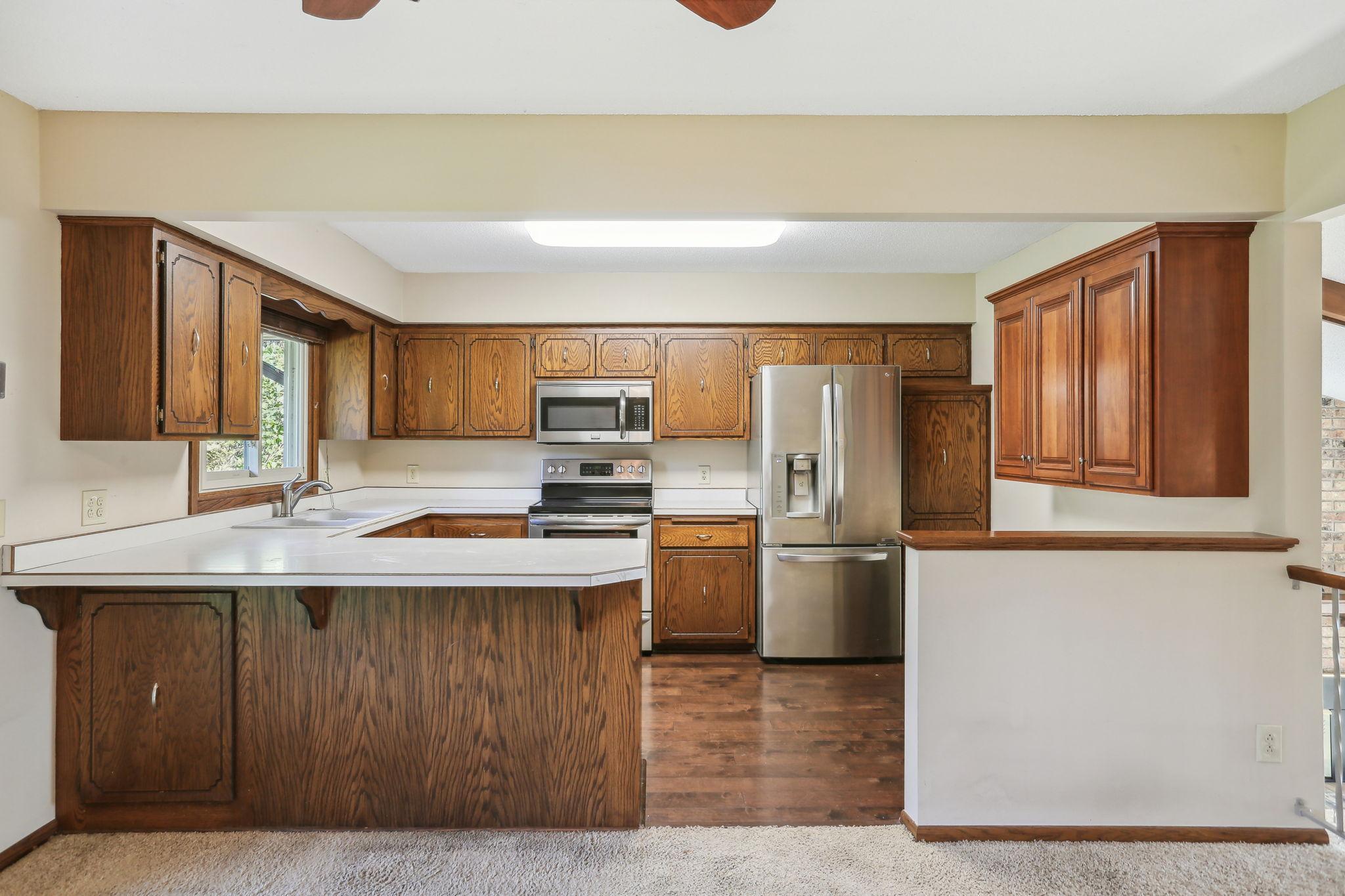 5981 Otter Lake Road St. Paul, MN 55110 - Photo 9 of 31 Gallery Image 9