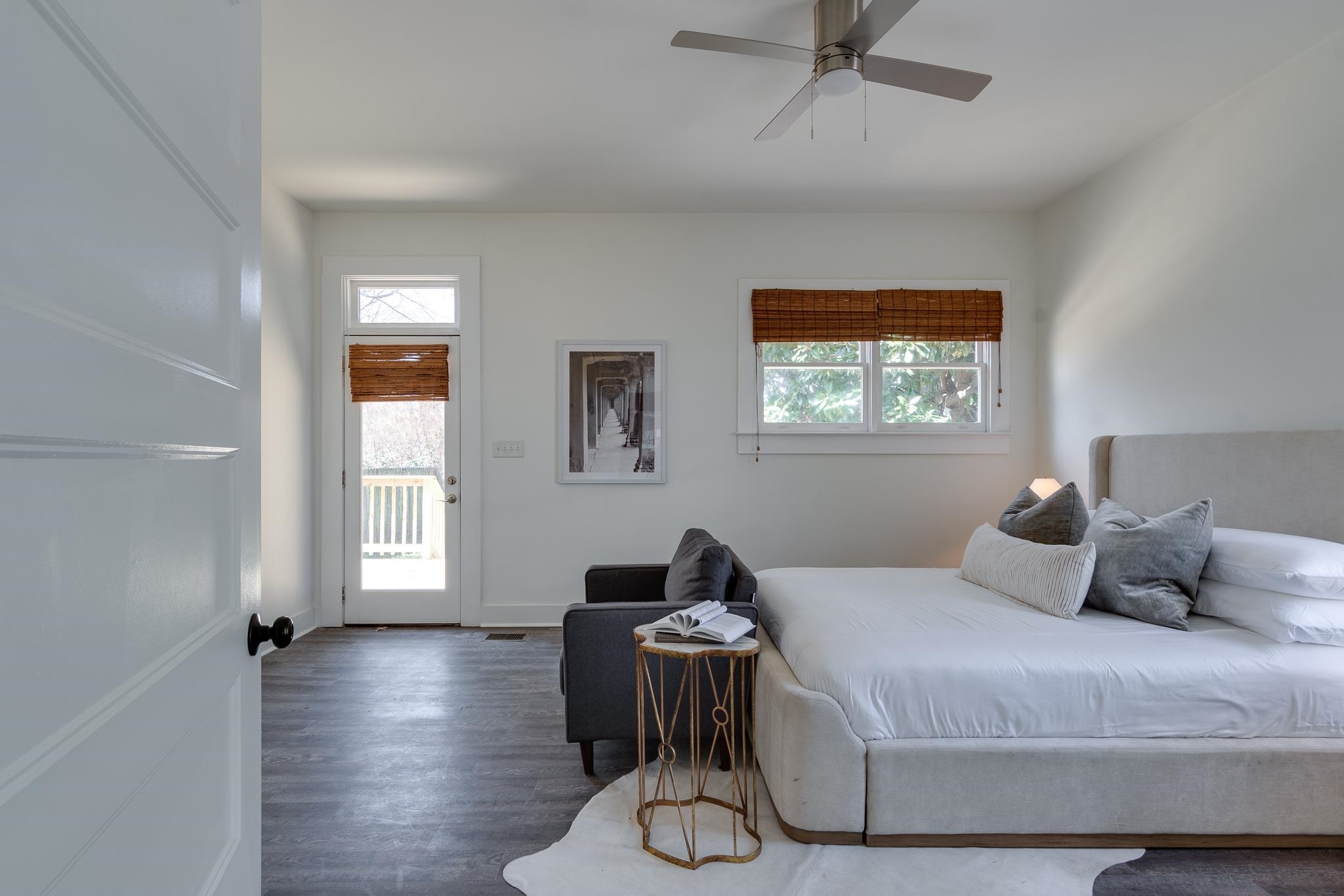 513 South Cox Street Memphis, TN 38104 - Photo 22 of 39 a bedroom with a bed and window