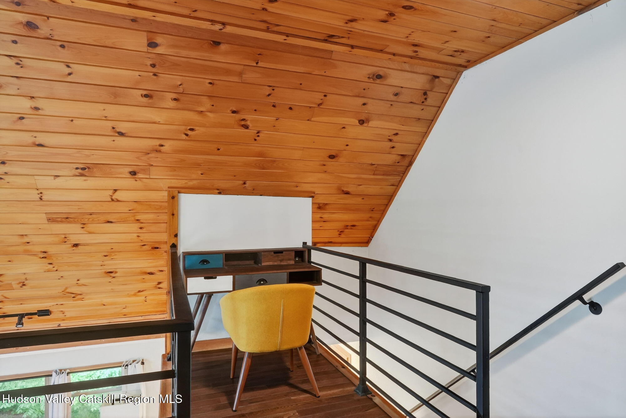 3205 Sleepy Hollow Road Athens, NY 12015 - Photo 20 of 35 a view of entryway with wooden wall