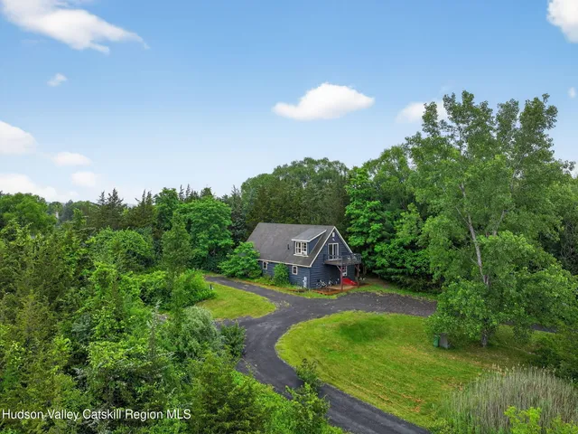 $798,000 | 3205 Sleepy Hollow Road, Athens, NY 12015