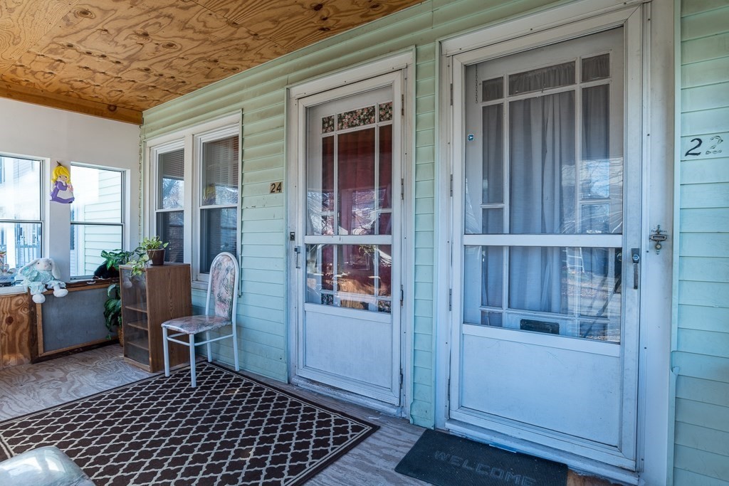 22-24 Upland Street Springfield, MA 01104 - Photo 3 of 40