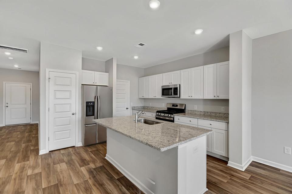 754 Ridgley Drive Summerville, SC 29486 - Photo 18 of 23 43