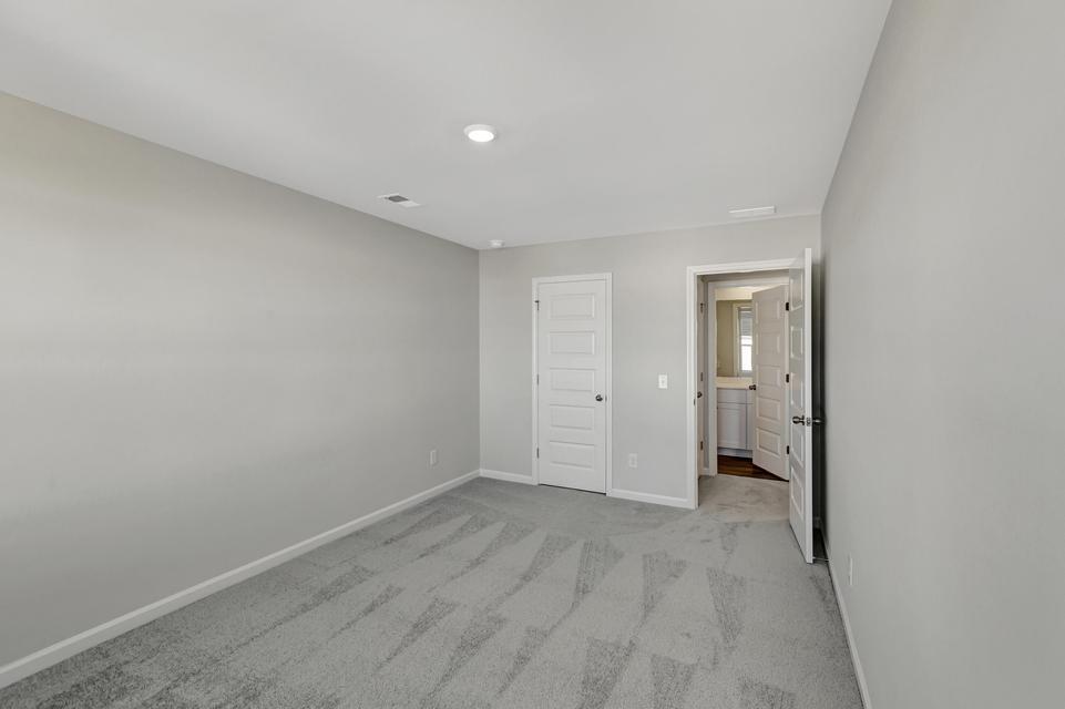 754 Ridgley Drive Summerville, SC 29486 - Photo 20 of 23 49