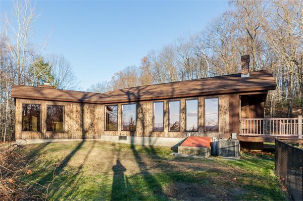 214 Southampton Road Holyoke, MA 01040 - Photo 15 of 30
