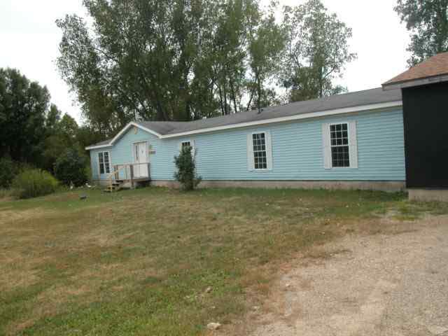 5241 East Washington Road Pierceton, IN 46562 - Photo 1 of 24 Gallery Image 1