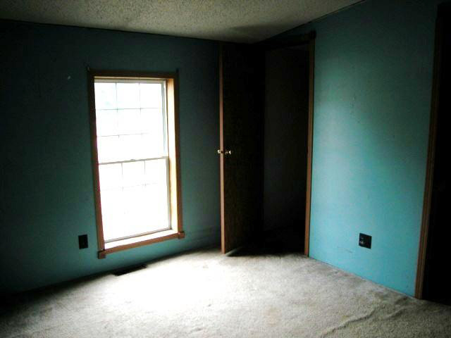 5241 East Washington Road Pierceton, IN 46562 - Photo 7 of 24 Gallery Image 7