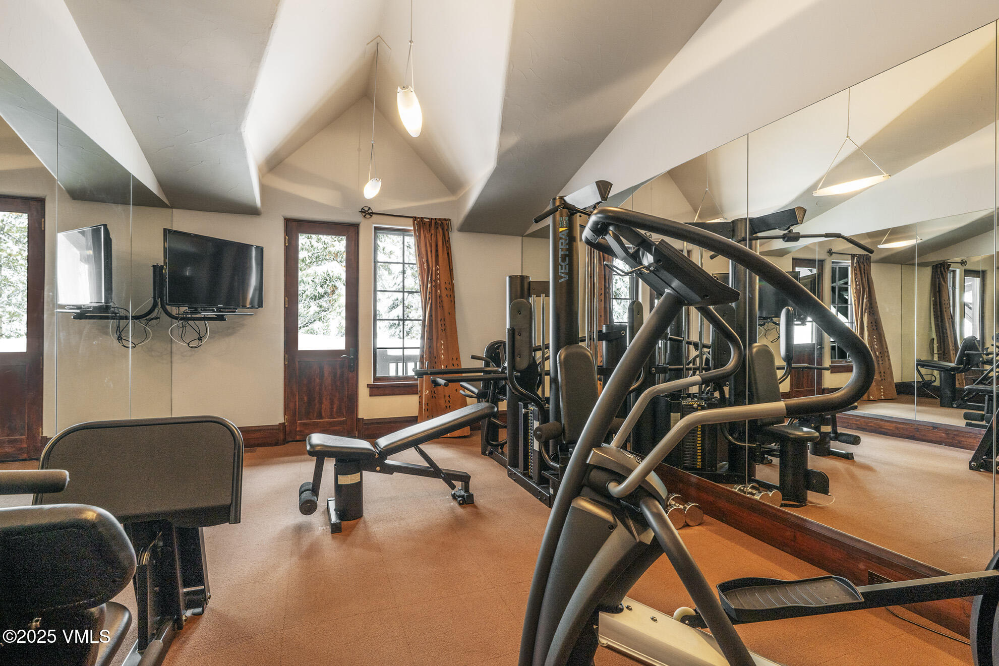 3712 Daybreak Ridge Road Avon, CO 81620 - Photo 19 of 43 SFB_9082