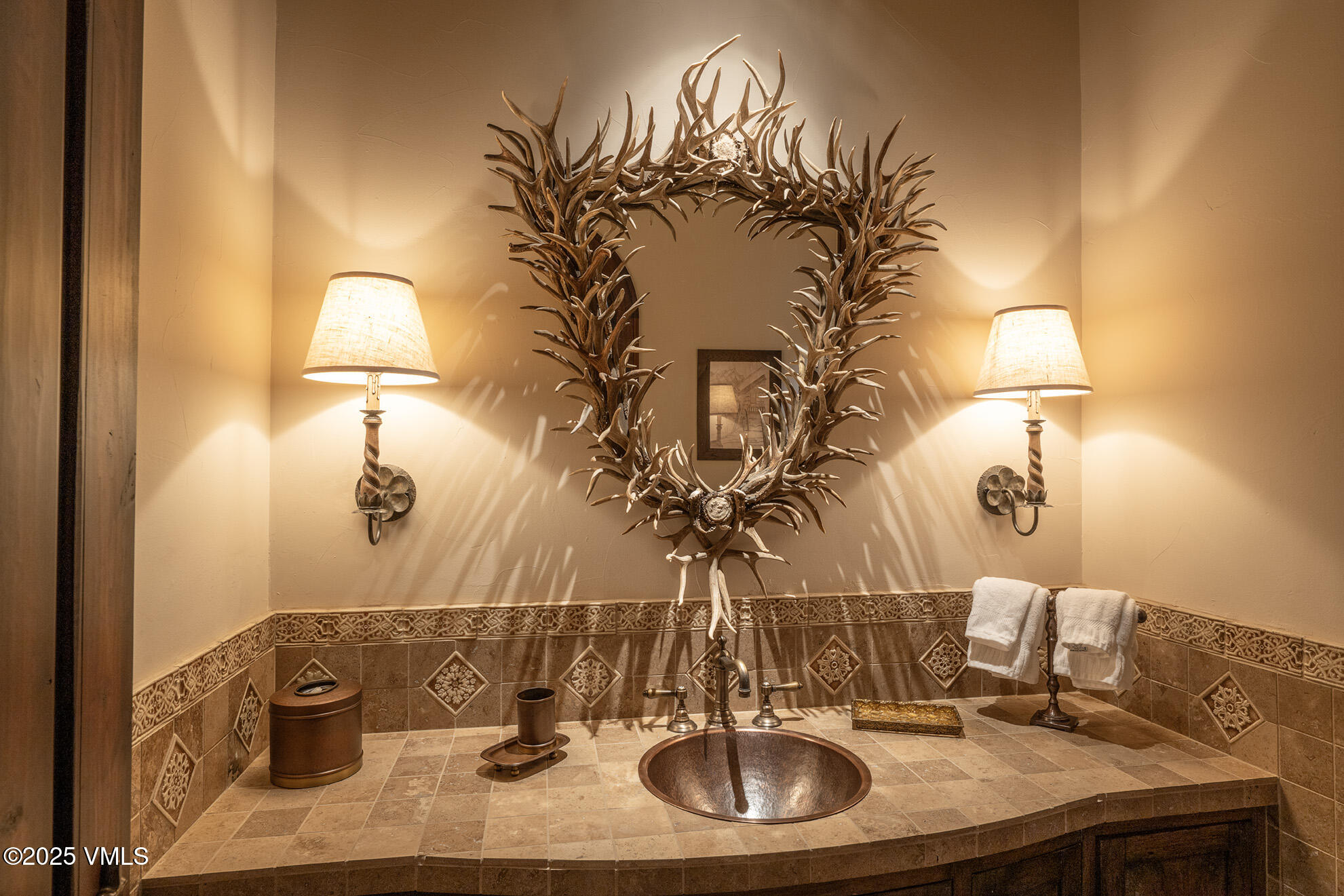 3712 Daybreak Ridge Road Avon, CO 81620 - Photo 21 of 43 SFB_9094