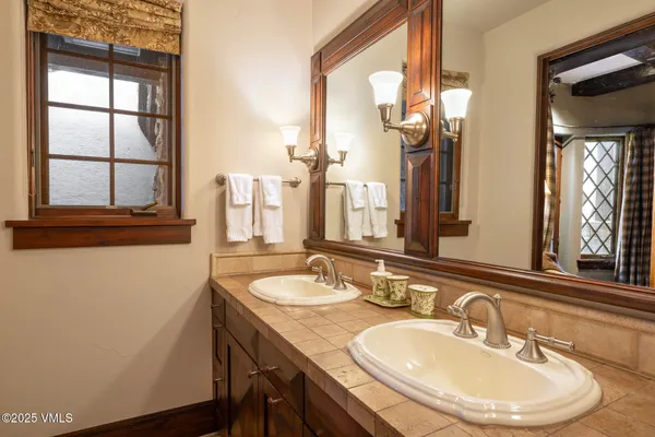 $23,975,000 | 3712 Daybreak Ridge Road, Avon, CO 81620
