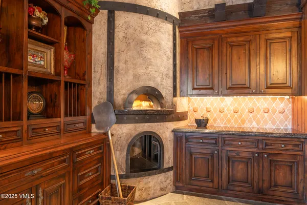 $23,975,000 | 3712 Daybreak Ridge Road, Avon, CO 81620