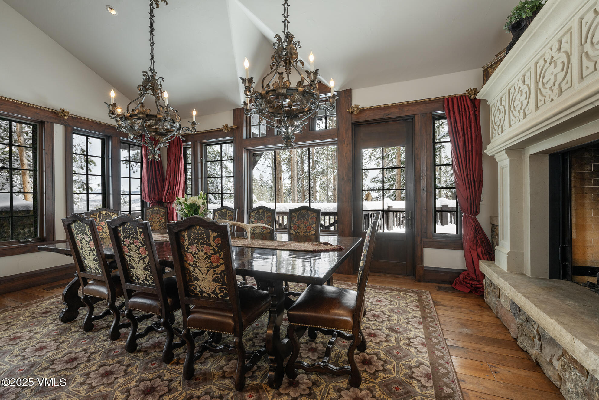 3712 Daybreak Ridge Road Avon, CO 81620 - Photo 10 of 43 SFB_8890