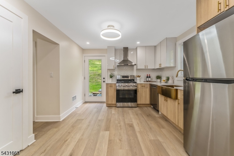 106 Cregar Road High Bridge, NJ 08829 - Photo 3 of 26
