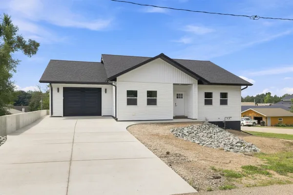 $469,900 | 3040 Oak Street, Nelsonville, WI 54458