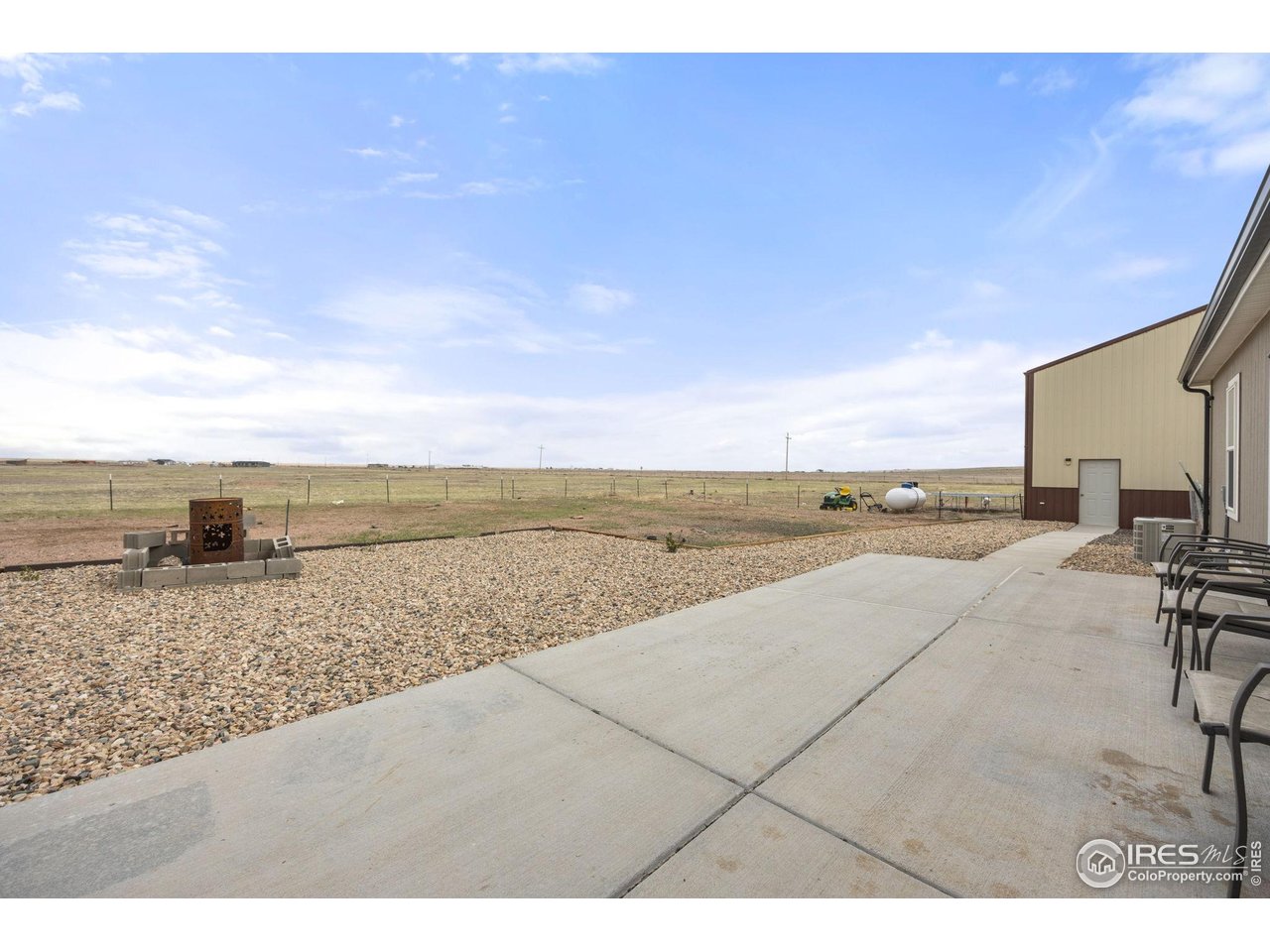 55102 County Road 21 Carr, CO 80612 - Photo 24 of 34 a view of beach and ocean