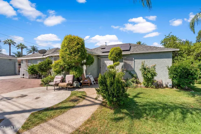 $950,000 | 556 Harps Street, San Fernando, CA 91340