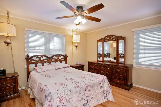 $750,000 | 22 Mayfield Place, Metuchen, NJ 08840