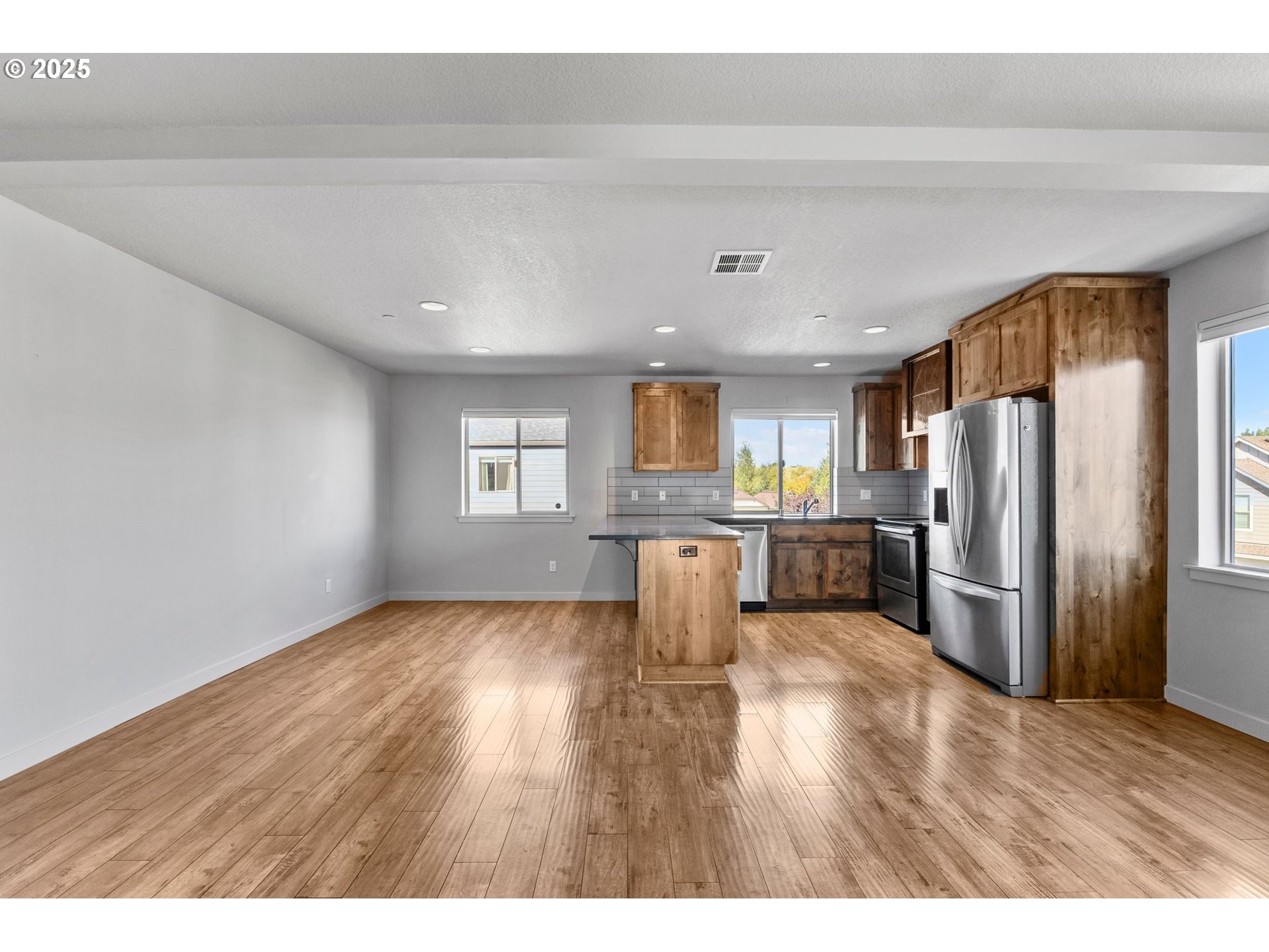 193 North 44th Place Ridgefield, WA 98642 - Photo 19 of 28 Gallery Image 19