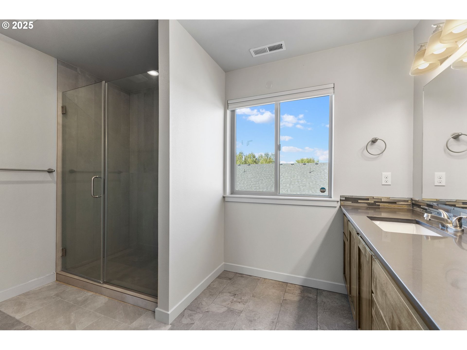 193 North 44th Place Ridgefield, WA 98642 - Photo 27 of 28 Gallery Image 27