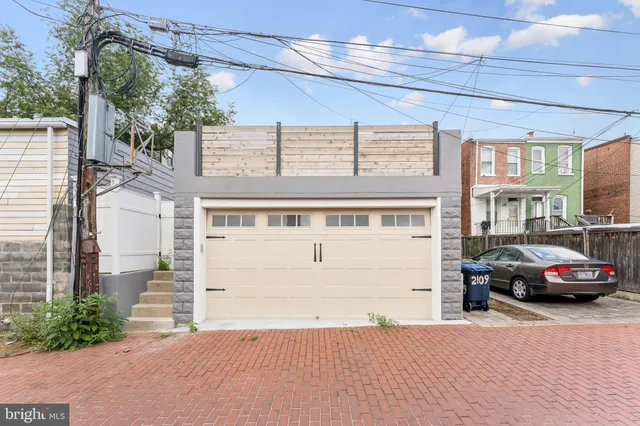 a car parked in front of a building