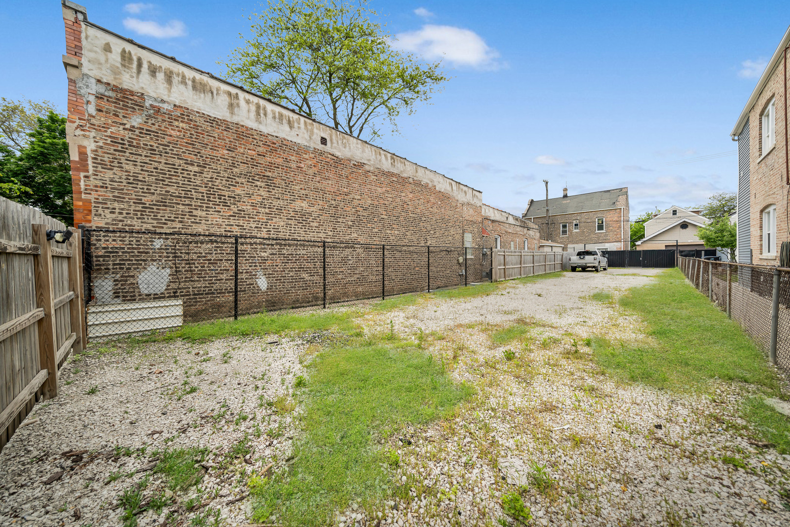 3158 South Harding Avenue Chicago, IL 60623 - Photo 4 of 28