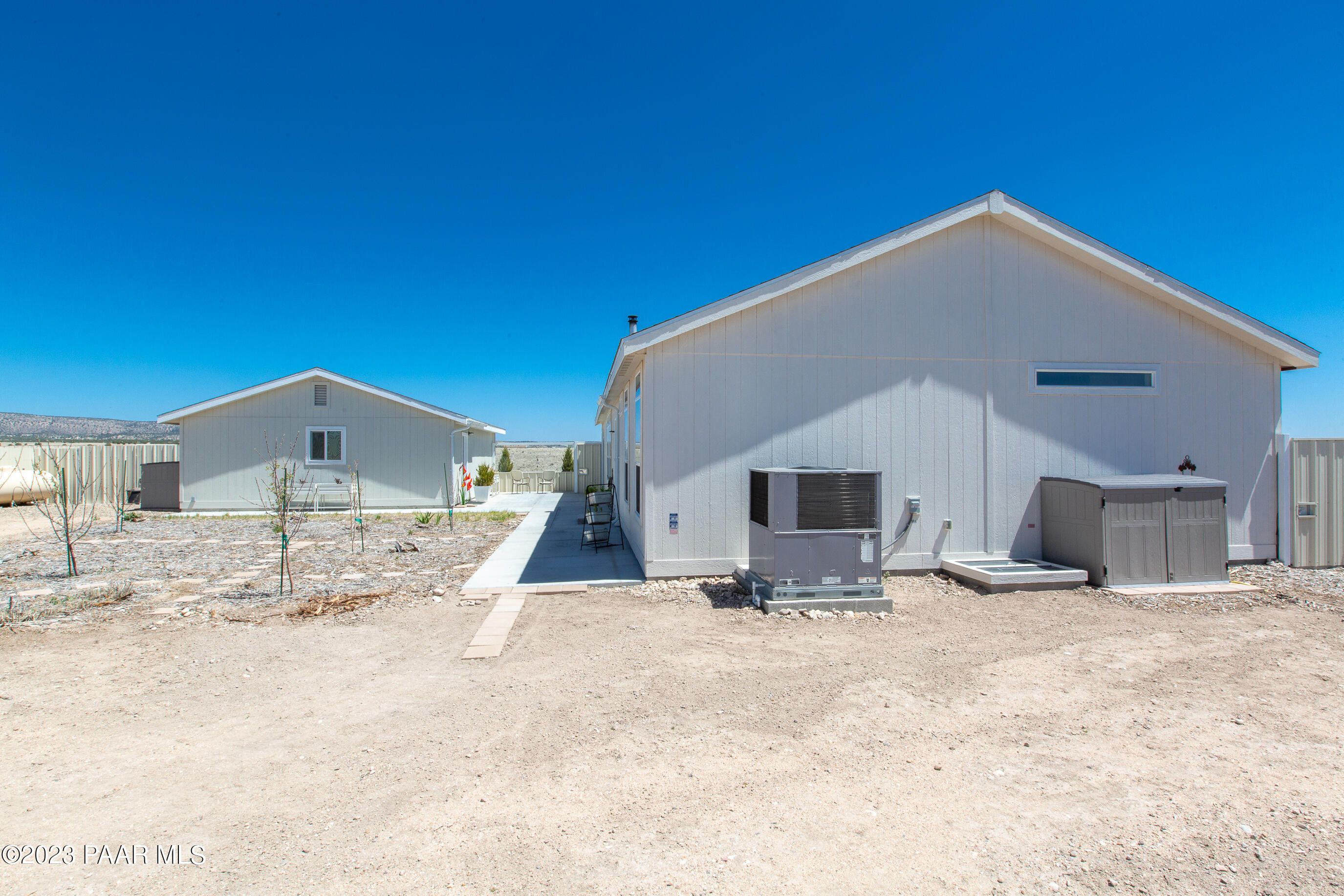 25862 Riesling Lane Paulden, AZ 86334 - Photo 20 of 23 Backyard