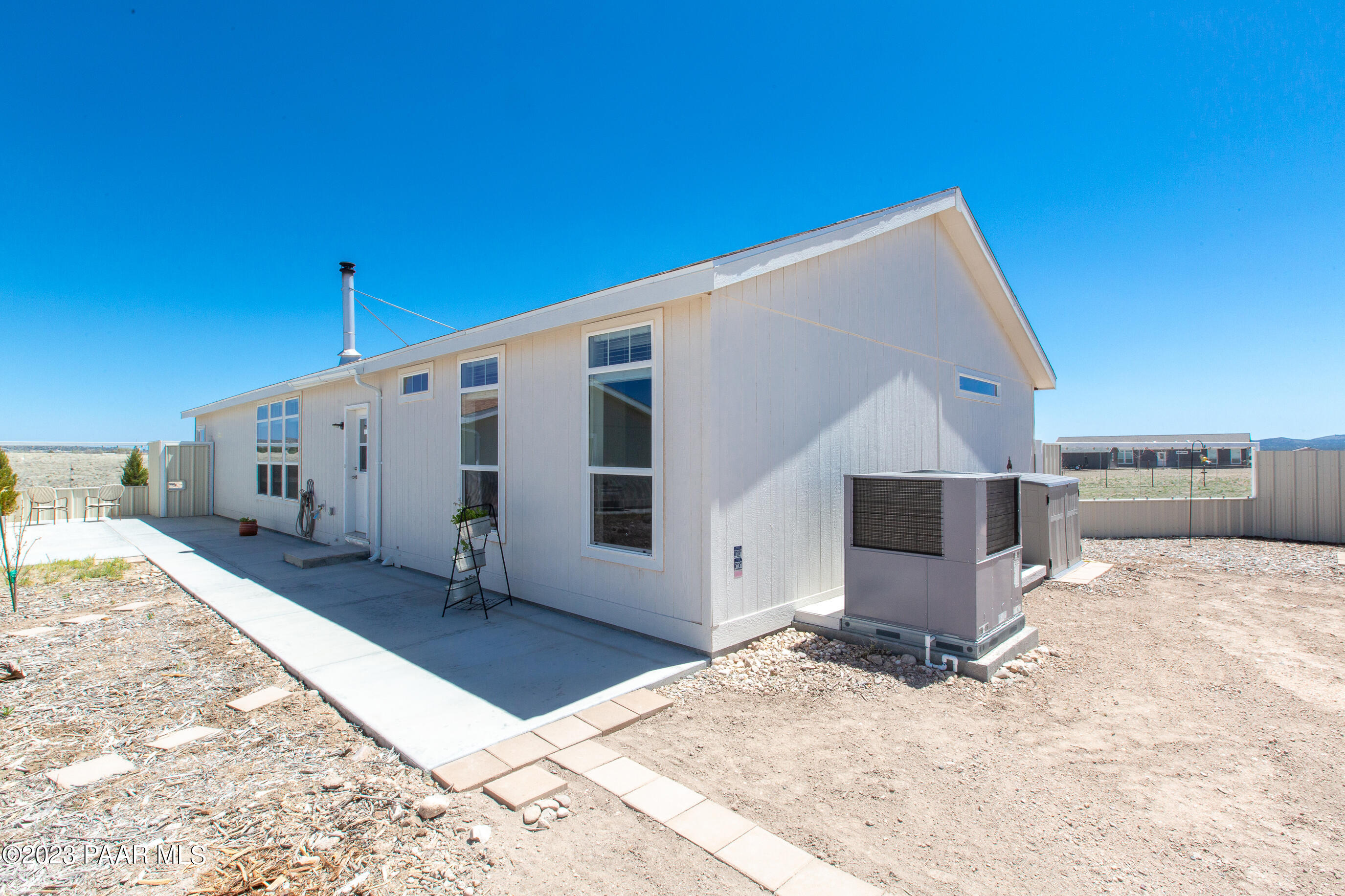 25862 Riesling Lane Paulden, AZ 86334 - Photo 21 of 23 Backyard