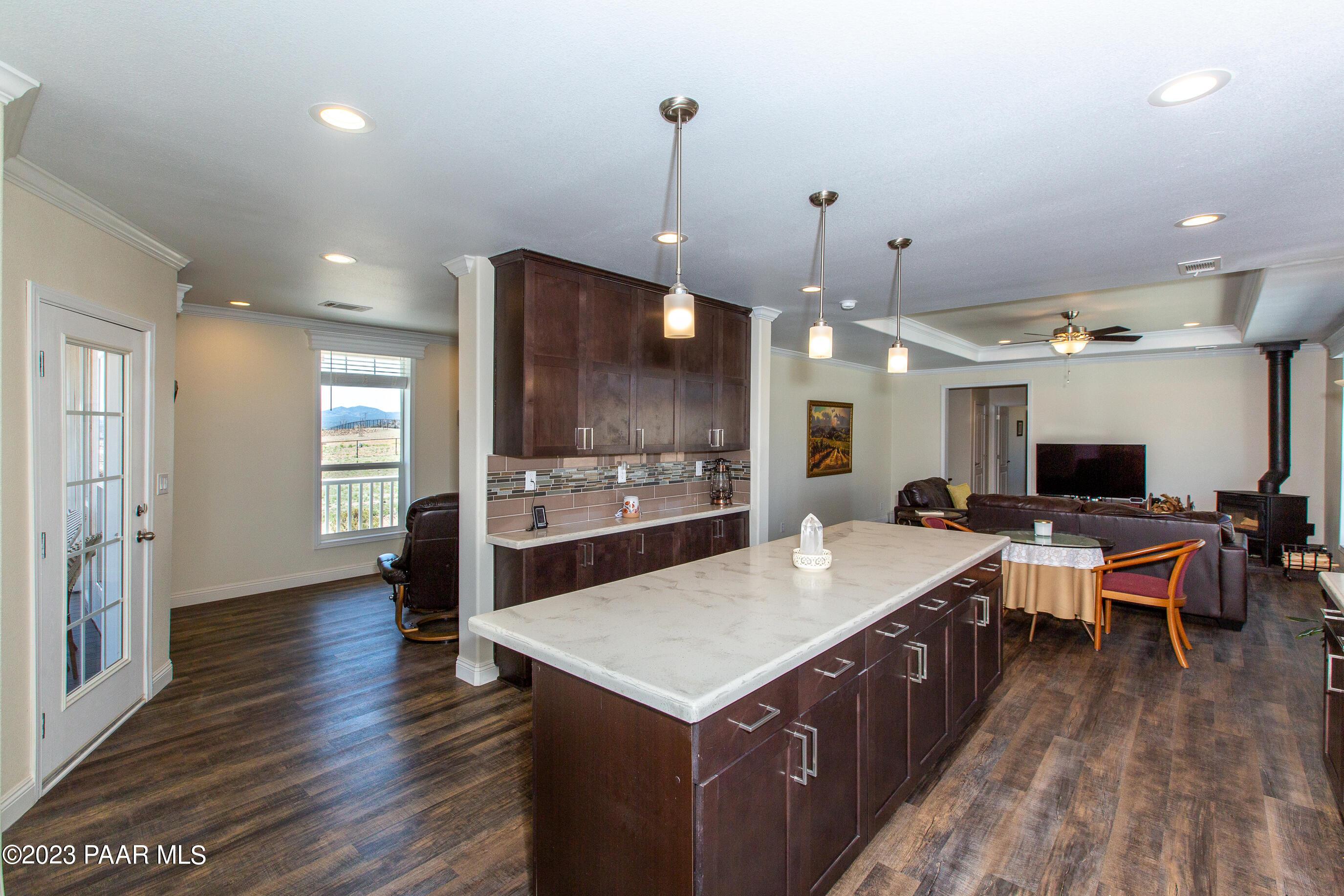 25862 Riesling Lane Paulden, AZ 86334 - Photo 10 of 23 Kitchen