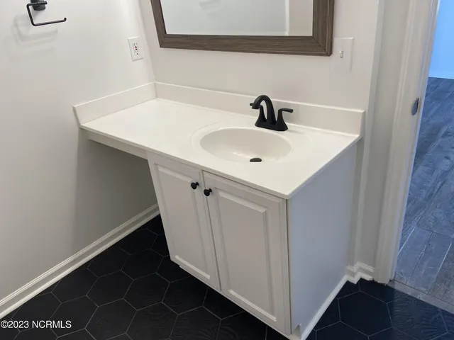 $2,000 | 338 Emerald Cove Court, Wilmington, NC 28409