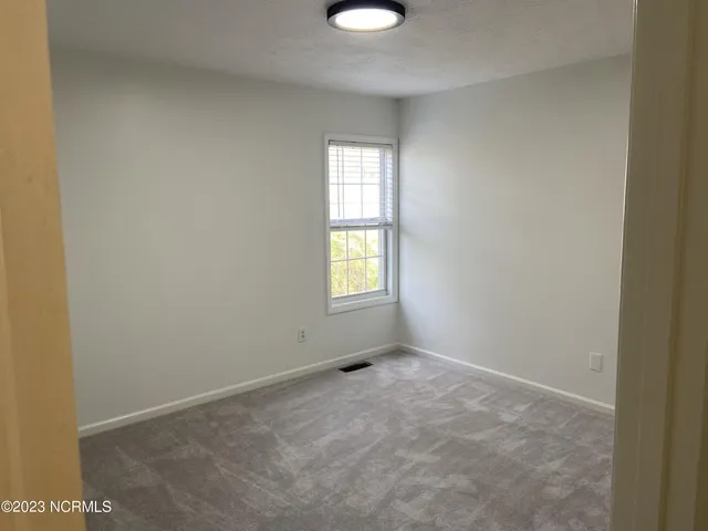 $2,000 | 338 Emerald Cove Court, Wilmington, NC 28409