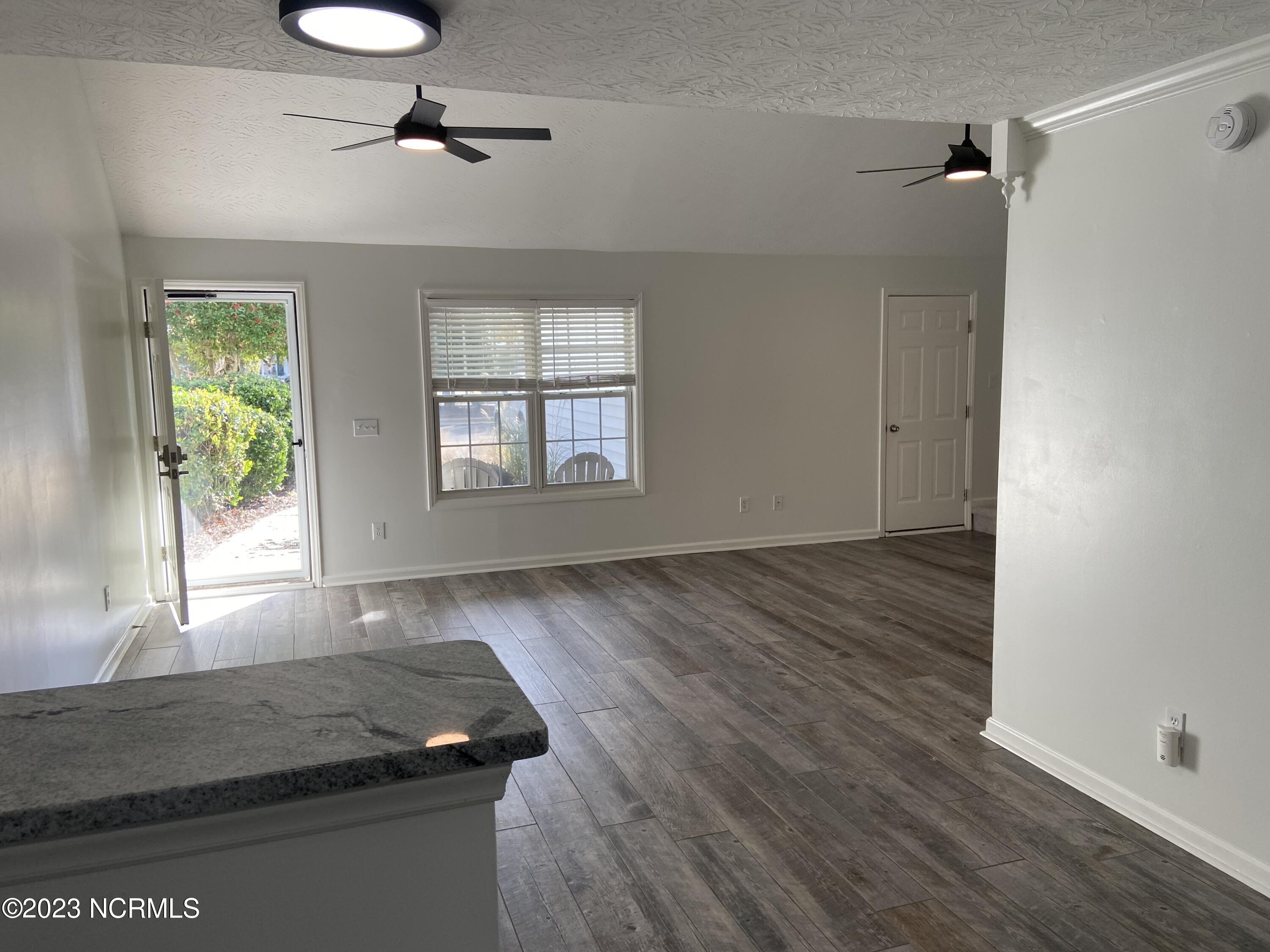 338 Emerald Cove Court Wilmington, NC 28409 - Photo 9 of 30 IMG_0981