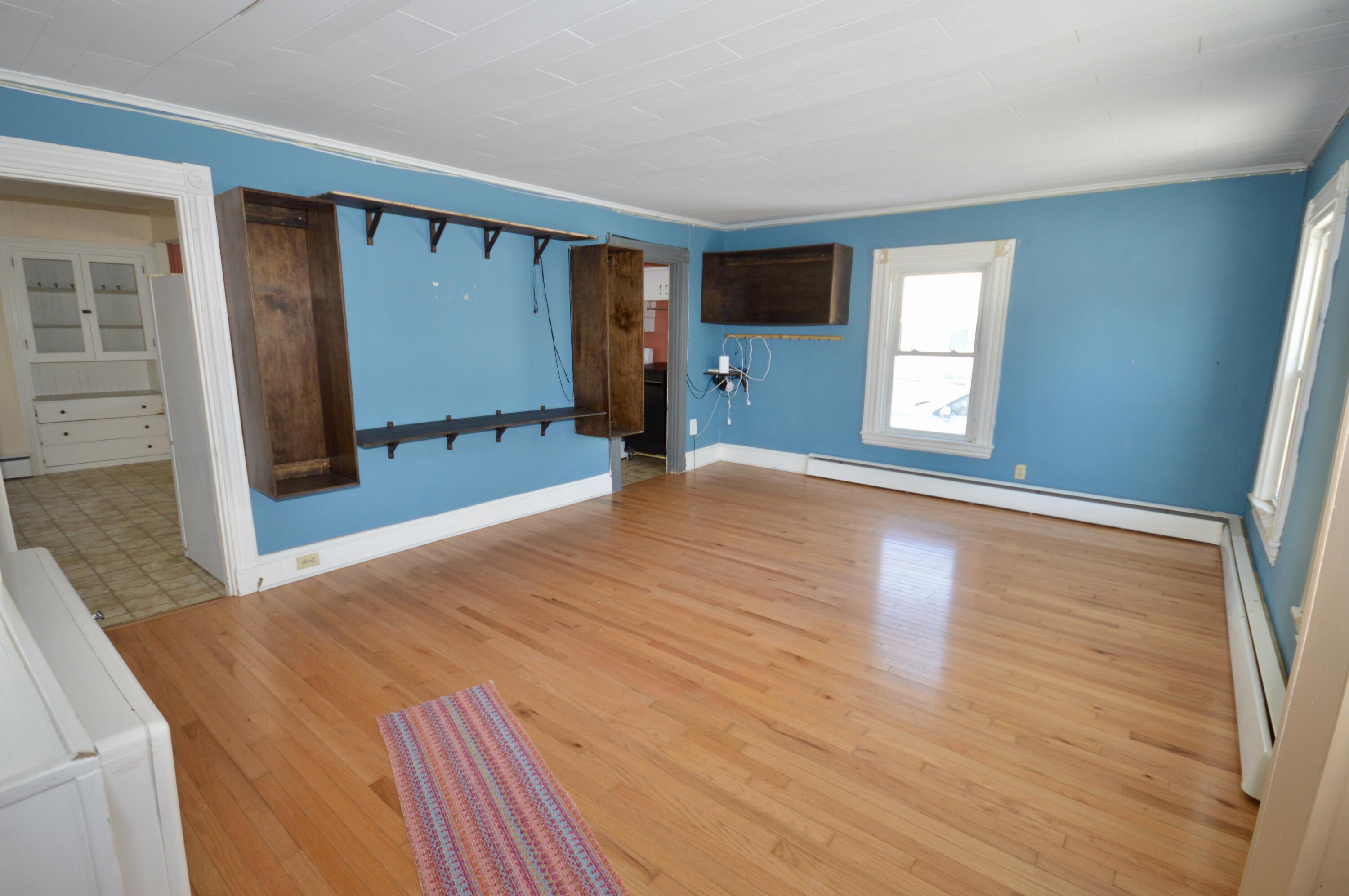 131 Parker Street Brewer, ME 04412 - Photo 5 of 32 DSC_0086