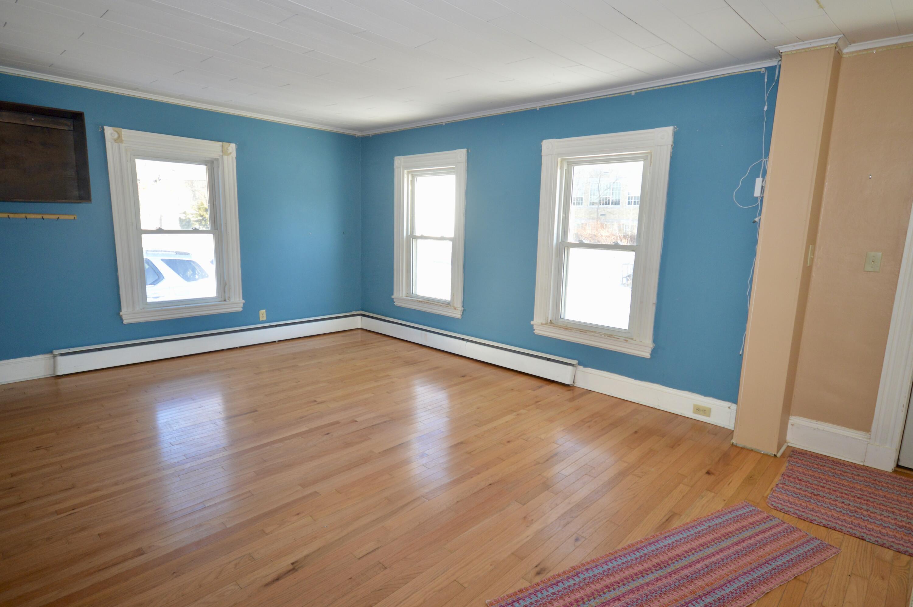 131 Parker Street Brewer, ME 04412 - Photo 6 of 32 DSC_0073