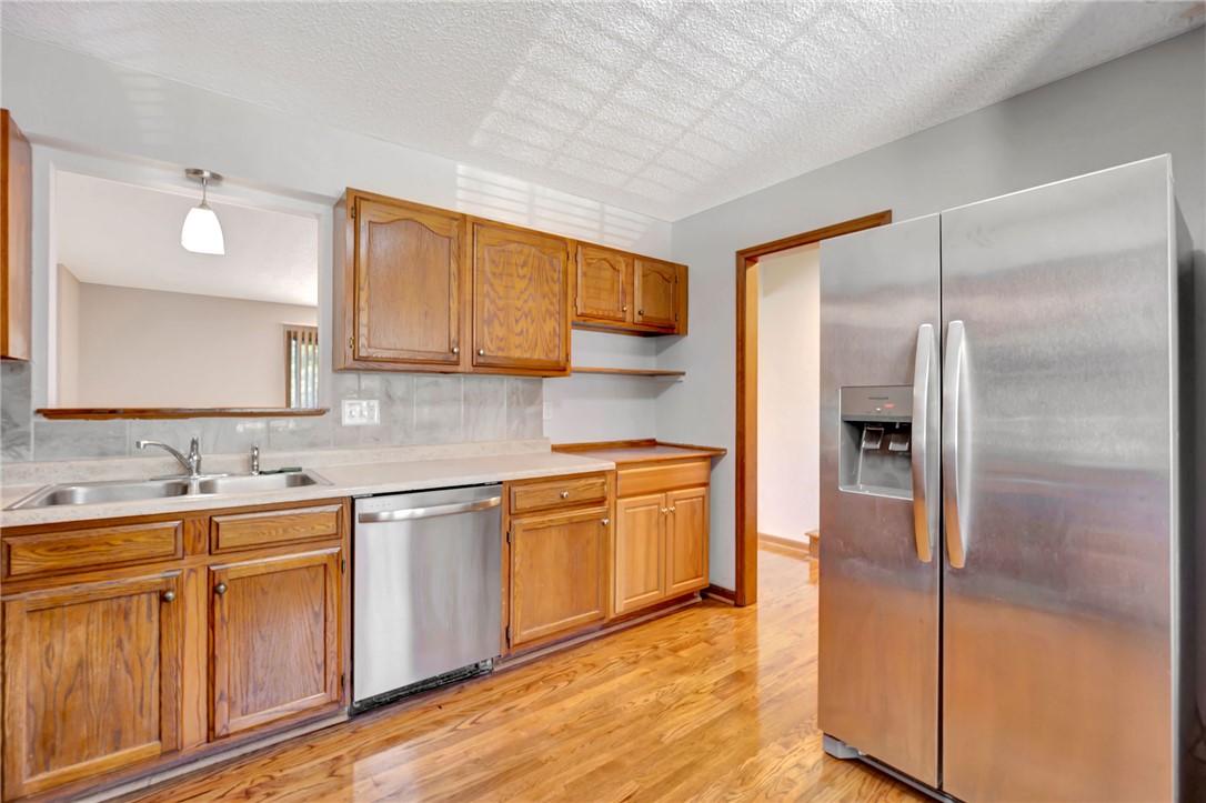 10667 Montgomery Road, Unit 13 Cincinnati, OH 45242 - Photo 6 of 39 Gallery Image 6