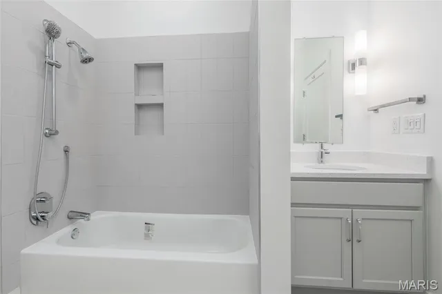 $425,000 | 6000 Washington Avenue, Unit 102, St. Louis, MO 63108