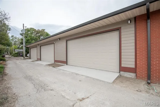 $425,000 | 6000 Washington Avenue, Unit 102, St. Louis, MO 63108